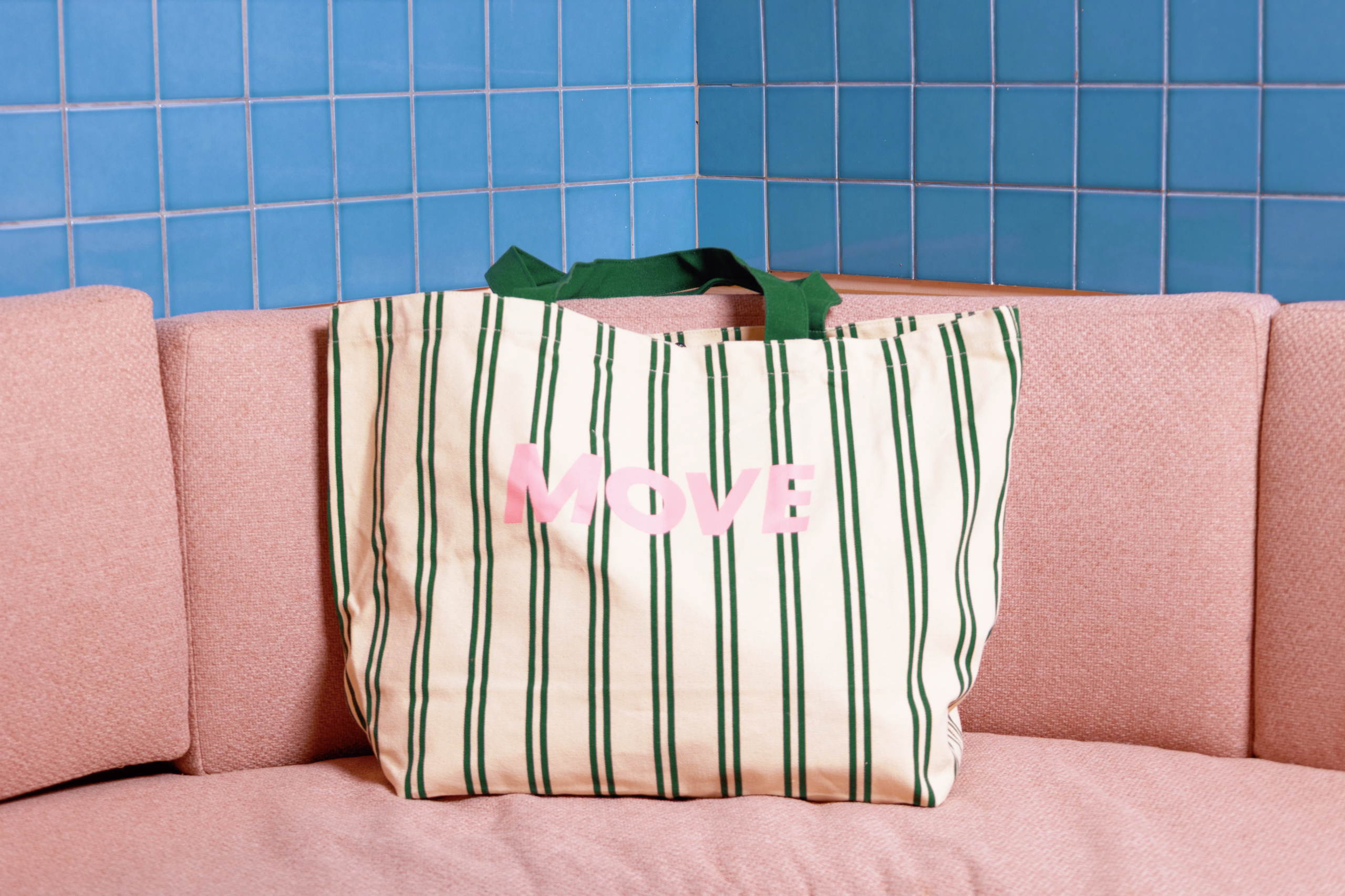 The Oversized Tote - Image 5